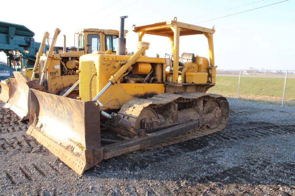 Cat D6C dozer