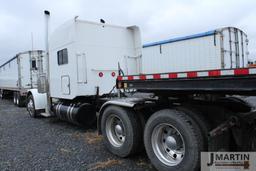 2014 Peterbilt 389 semi tractor