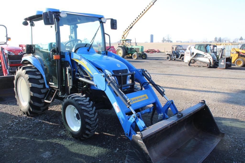 2013 NH Boomer 3040 tractor w/ NH TL250 loader