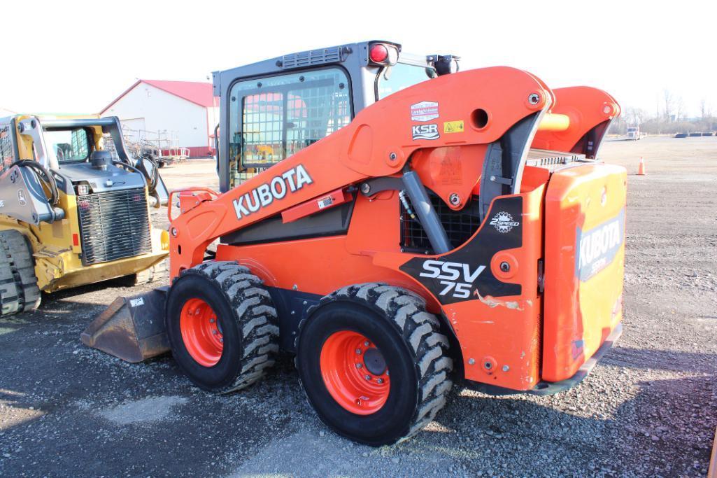 2017 Kubota SSV75 skidloader