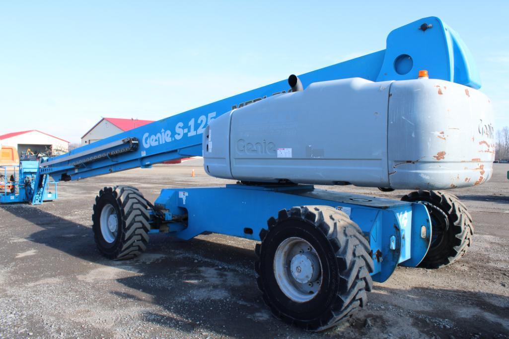 2005 Genie S125 manlift