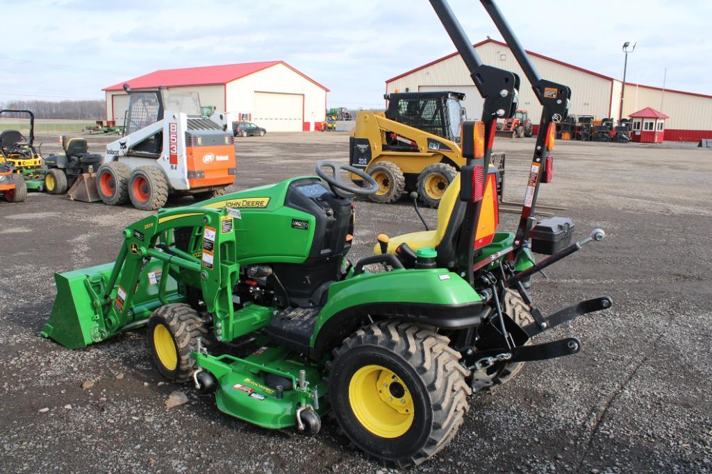 2019 JD 1023E compact w/ 120R loader