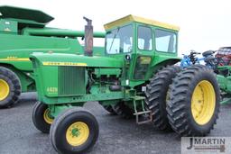 JD 4620 tractor