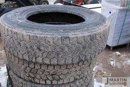 8-11R24.5 Semi tires