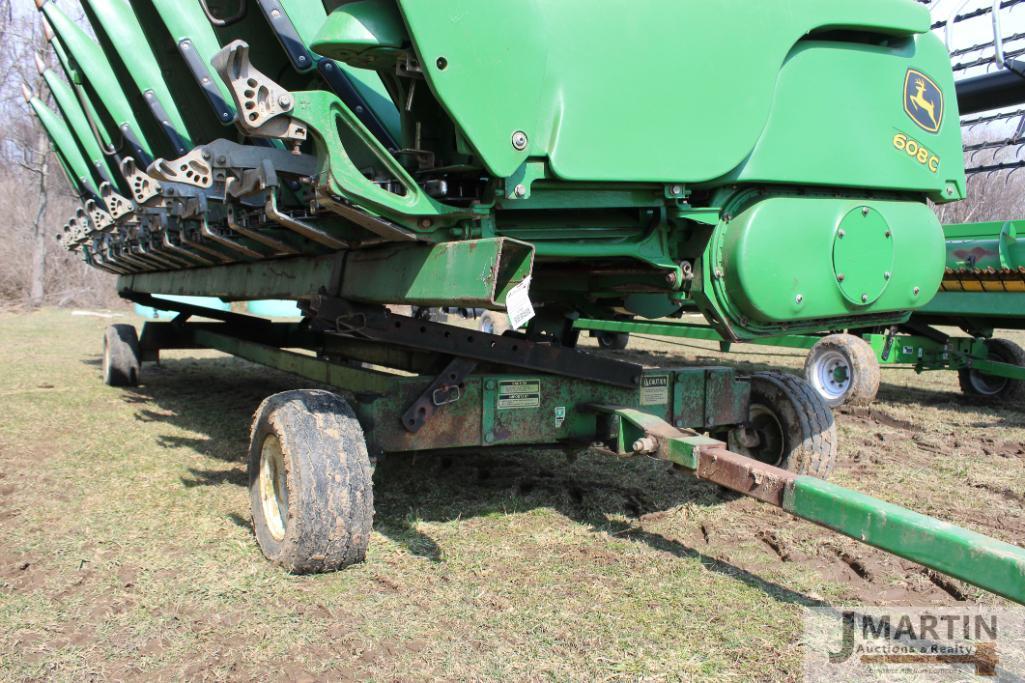 JD 608C 8 row head