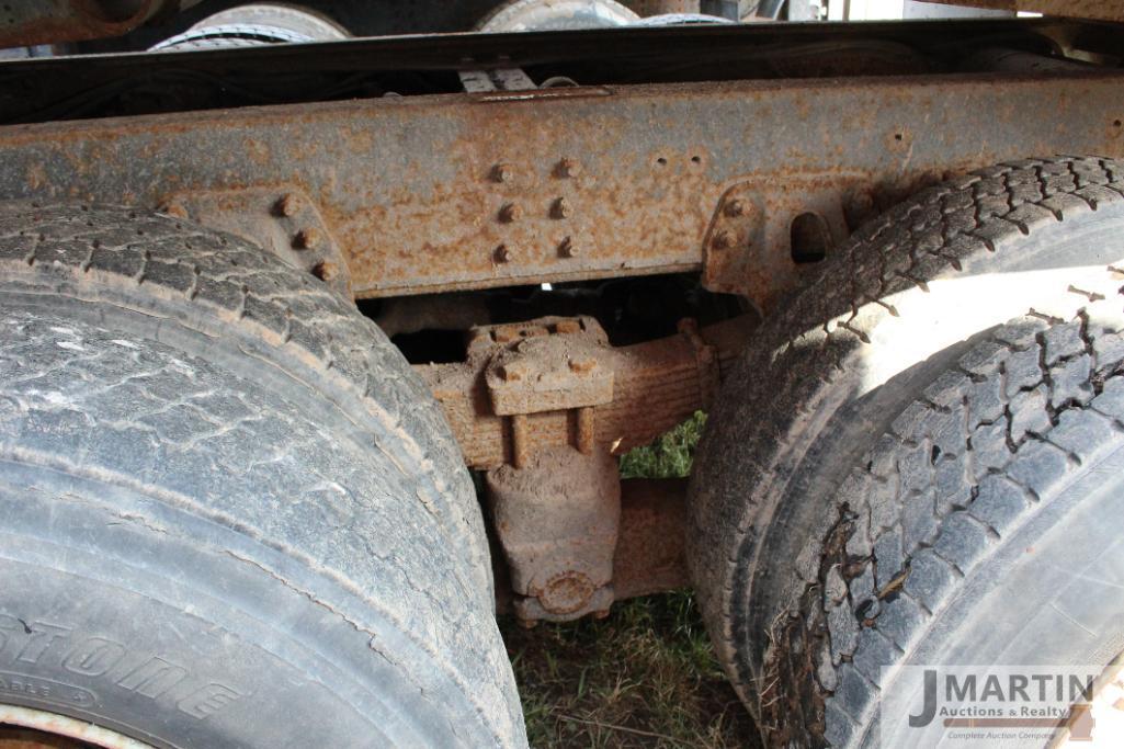 2000 GMC 10 wheeler dump truck