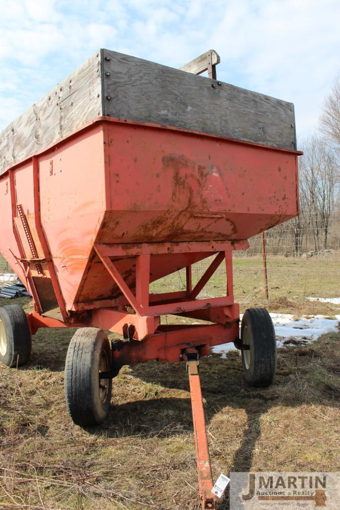 Killbros 300bu gravity wagon