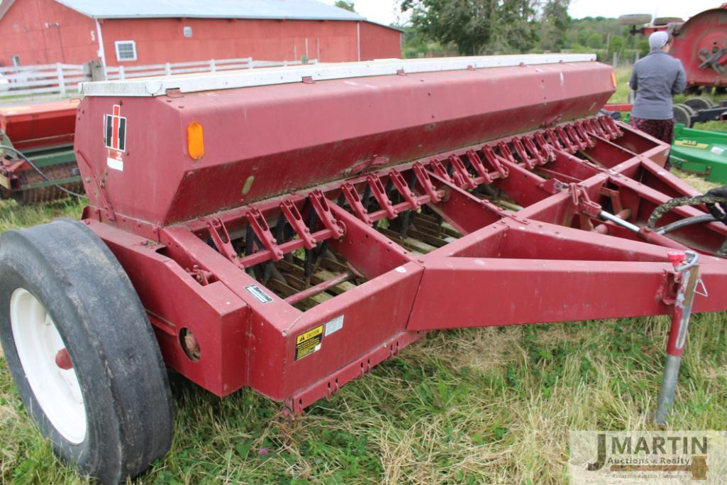 IH 510 12' drill