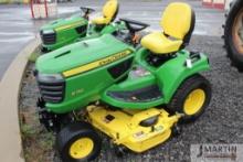 JD X710 lawn tractor