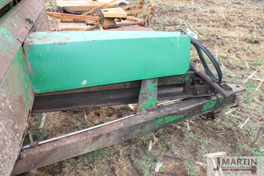 JD manure spreader wagon