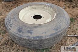 1- Roadmaster 11R22.5 tire recap