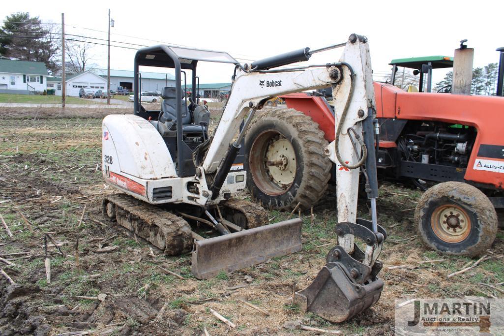 2004 Bobcat 326 mini excavator