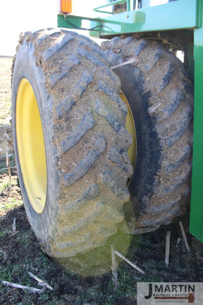 JD 7780 forage harvester