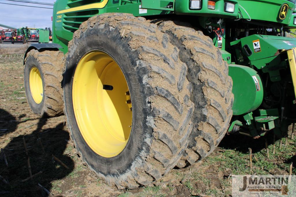 JD 7780 forage harvester