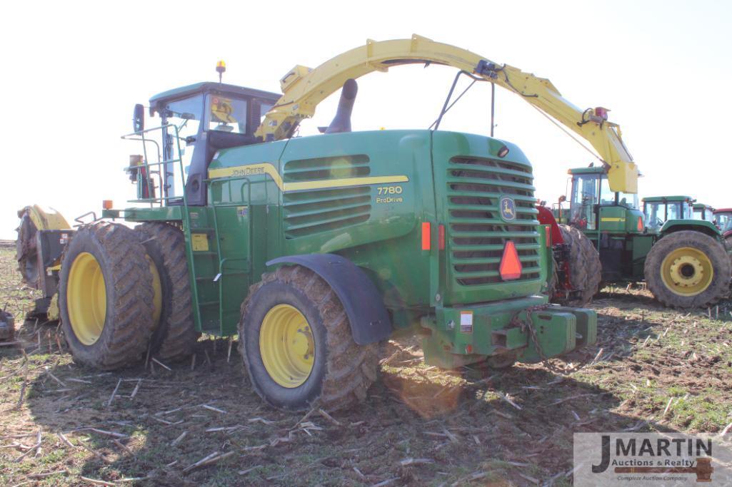 JD 7780 forage harvester