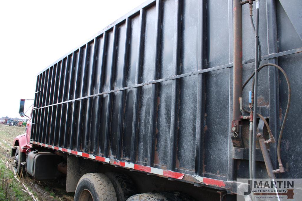 1991 Int Navistar silage truck