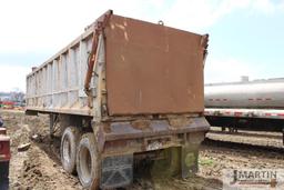 East 30' hyd push trailer