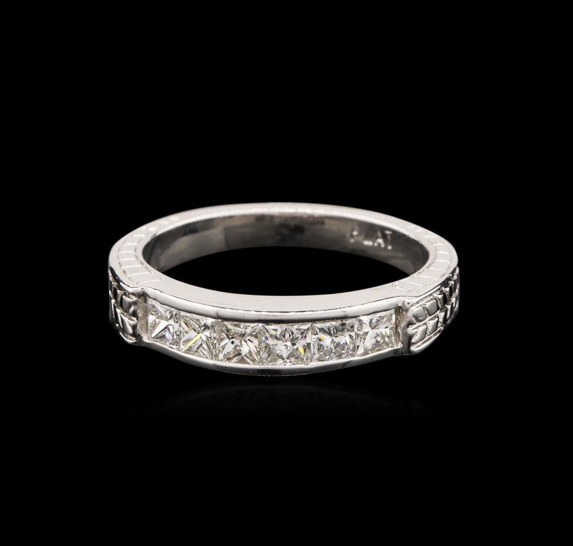 14KT White Gold 0.60 ctw Diamond Ring