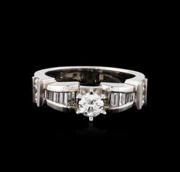 18KT White Gold 0.95 ctw Diamond Ring