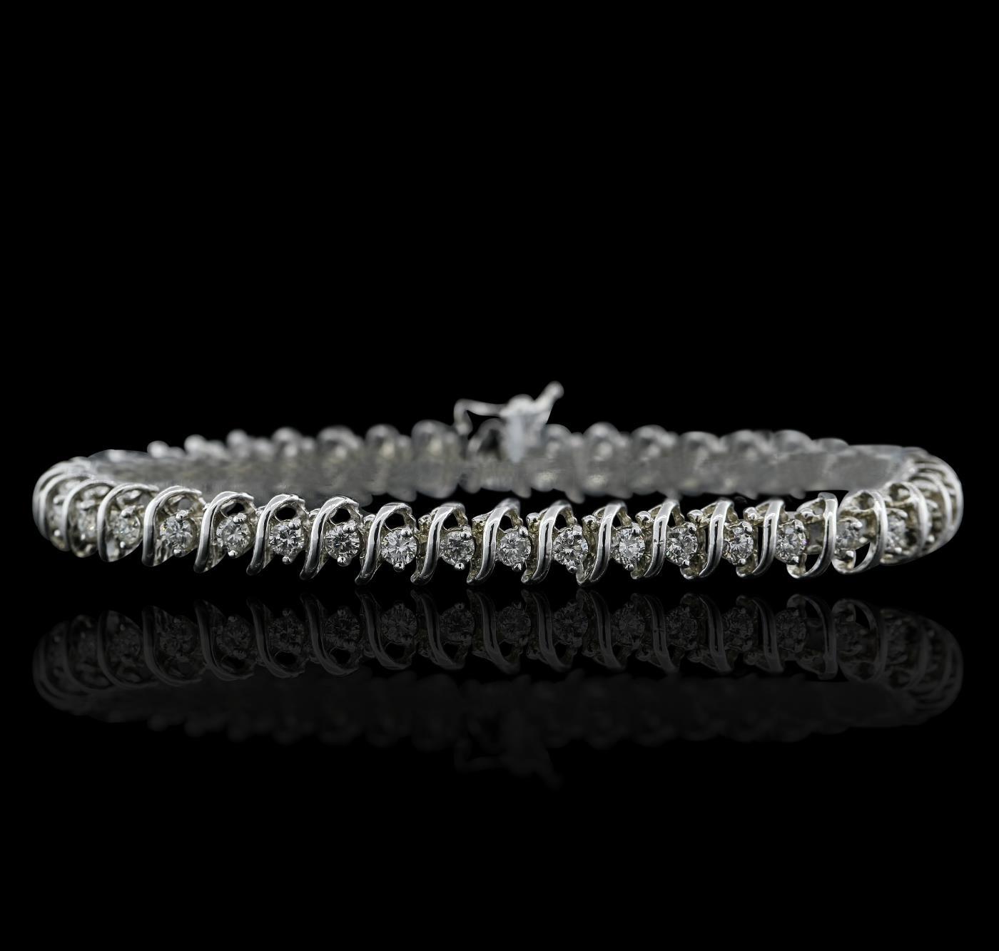 14KT White Gold 3.37 ctw Diamond Tennis  Bracelet