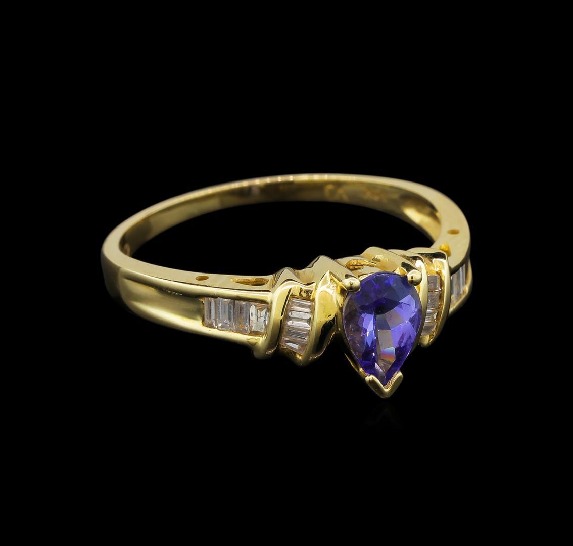 14KT Yellow Gold 0.62 ctw Tanzanite and Diamond Ring