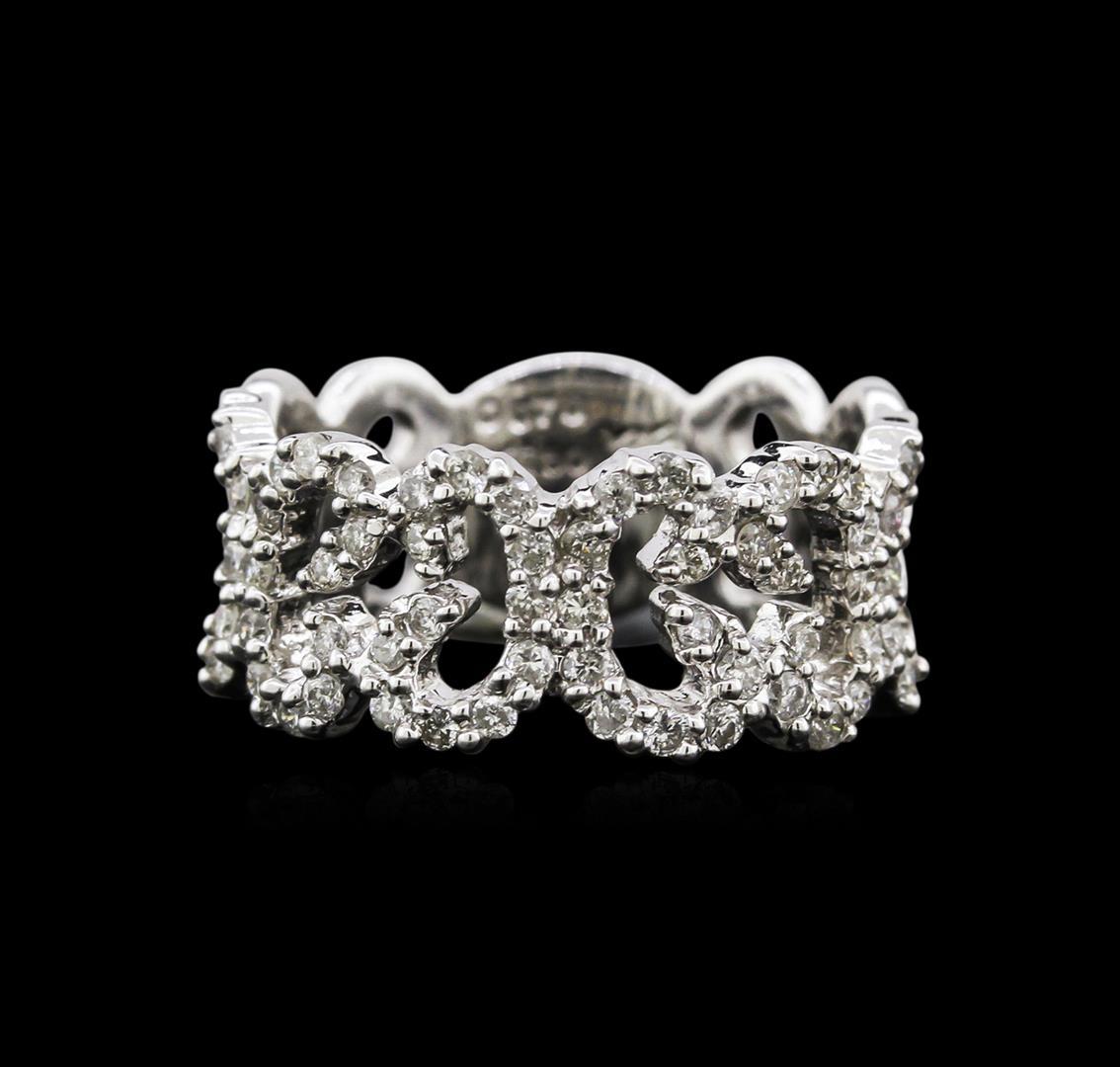 0.70 ctw Diamond Ring - 18KT White Gold