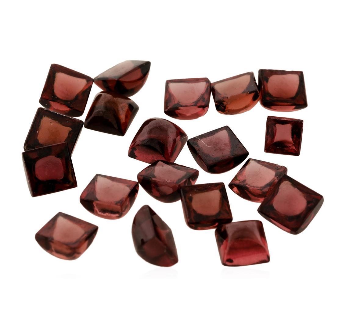 11.10 ctw. Natural Square Cabochon Garnet Parcel of Twenty