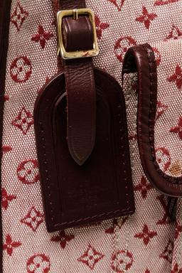 Louis Vuitton Burgundy Mini Monogram Canvas Leather Besace Mary Kate Crossbody B
