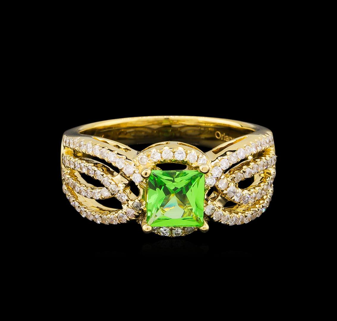 0.92 ctw Tsavorite and Diamond Ring - 14KT Yellow Gold