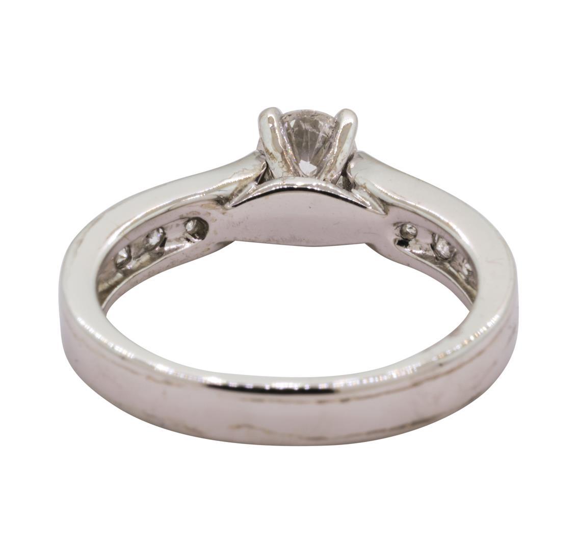 0.75 ctw Diamond Ring - 14KT White Gold