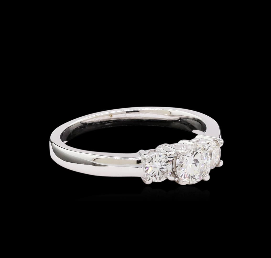 0.74 ctw Diamond Ring - 14KT White Gold