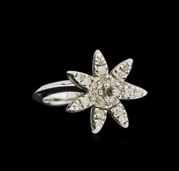 14KT White Gold .42 ctw Diamond Starfish Ring