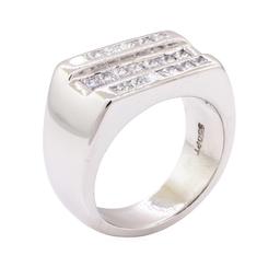 1.15 ctw Diamond Ring - Platinum