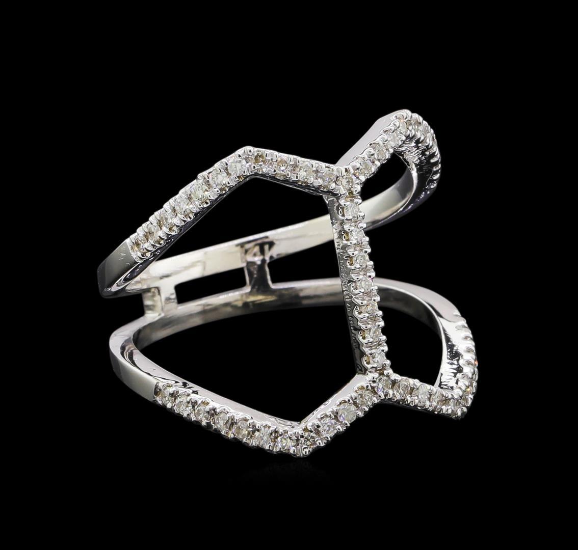 0.31 ctw Diamond Ring - 14KT White Gold