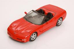 1/18 Scale 1998 Chevrolet Corvette by Maisto