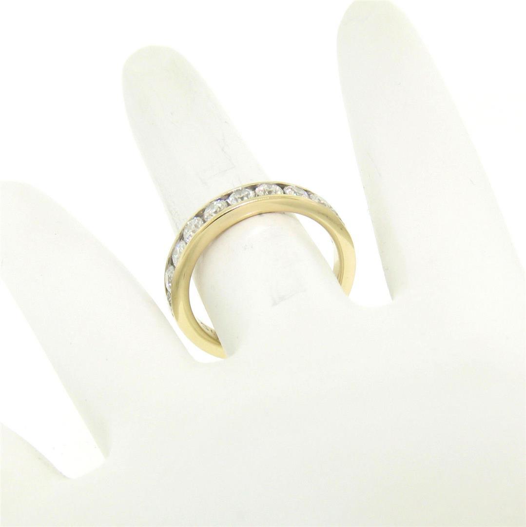 14k Yellow Gold 1.05 ctw Round Diamond Band Ring