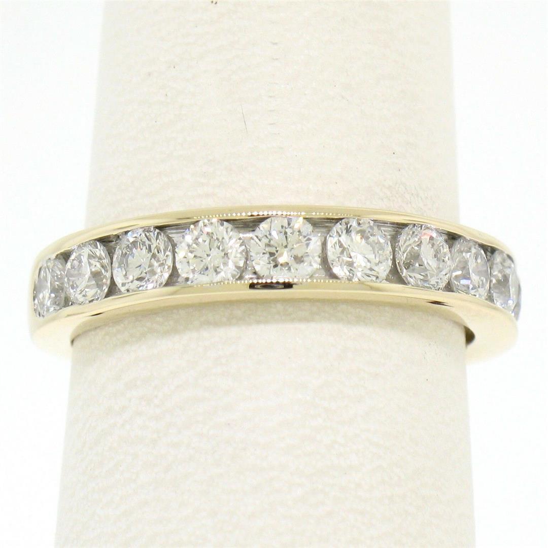 14k Yellow Gold 1.05 ctw Round Diamond Band Ring