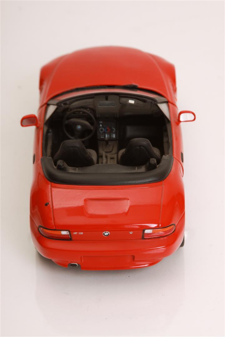 1/18 Scale BMW Z3 by VT