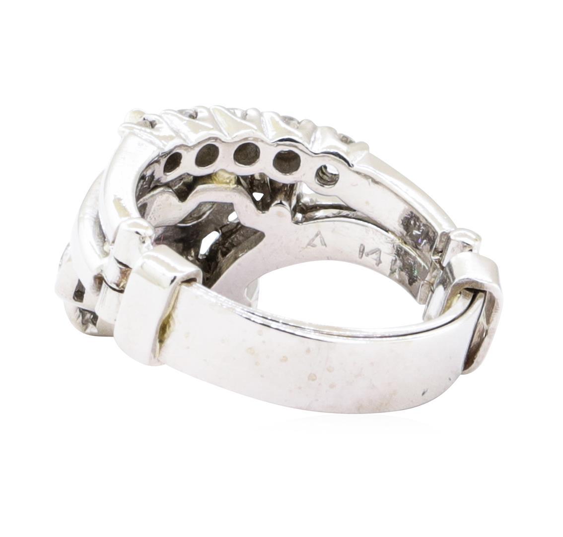0.65 ctw Diamond Wedding Ring - 14KT White Gold