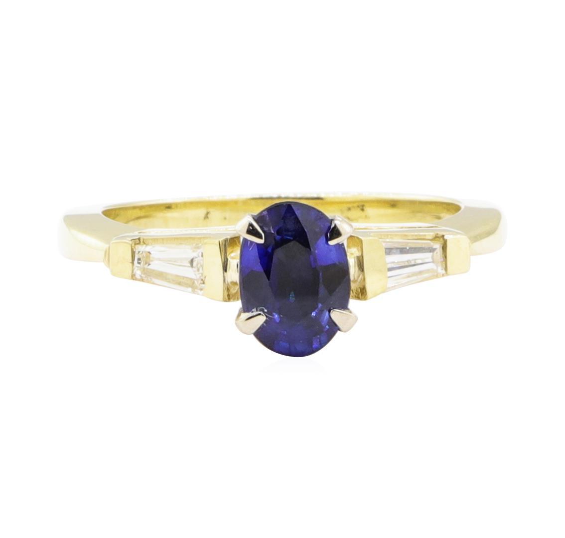 1.30 ctw Sapphire and Diamond Ring - 14KT Yellow Gold