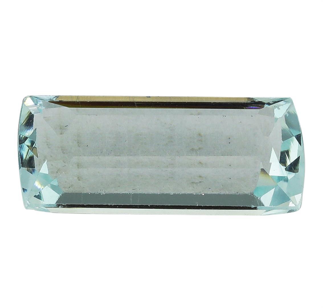 5.76 ct.Natural Cushion Cut Aquamarine