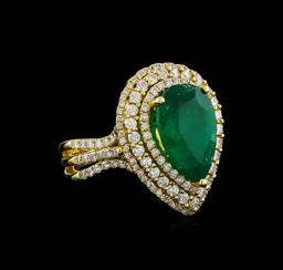 14KT Yellow Gold 4.10 ctw Emerald and Diamond Ring