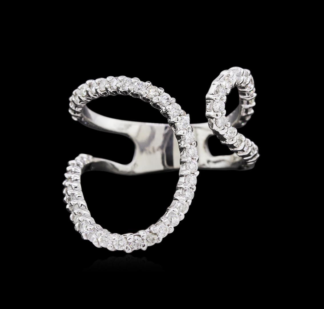 0.90 ctw Diamond Ring - 14KT White Gold