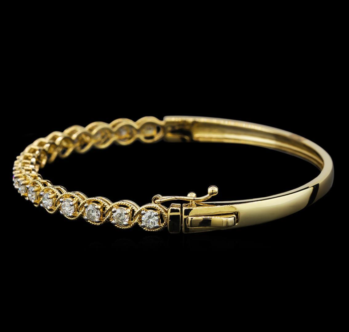 1.57 ctw Diamond Bangle Bracelet - 14KT Yellow Gold