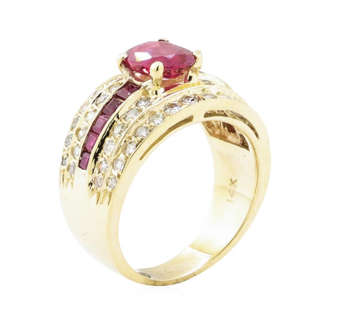 2.50 ctw Ruby and Diamond Ring - 14KT Yellow Gold