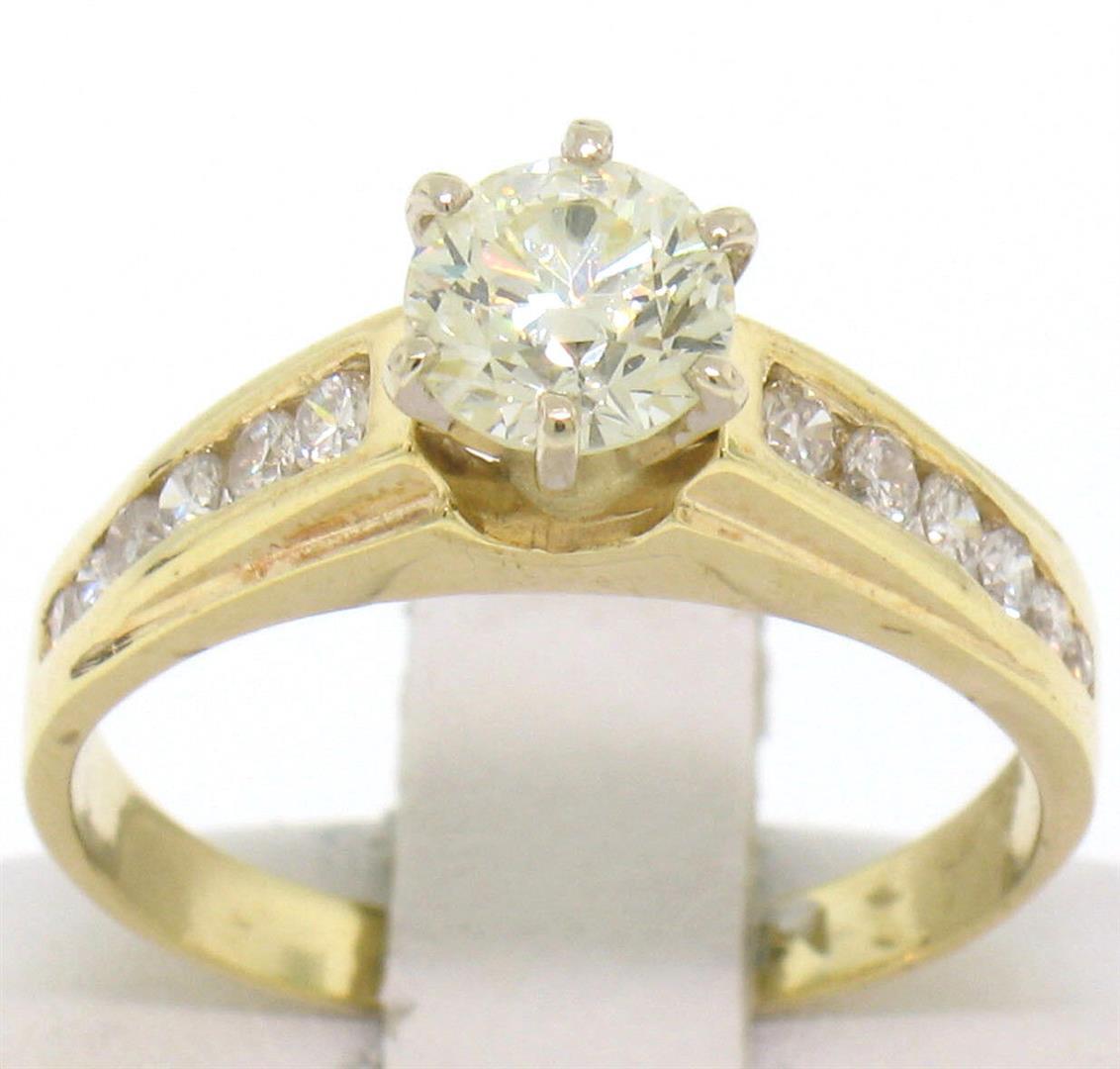 14k Yellow Gold Round Diamond Solitaire Engagement Ring w/ 12 Graduated Accents