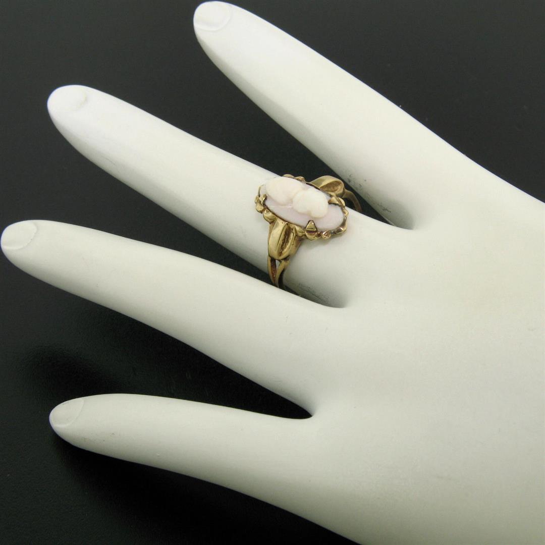 Antique Victorian 10k Yellow Gold Simple Petite Carved Pink Stone Cameo Ring