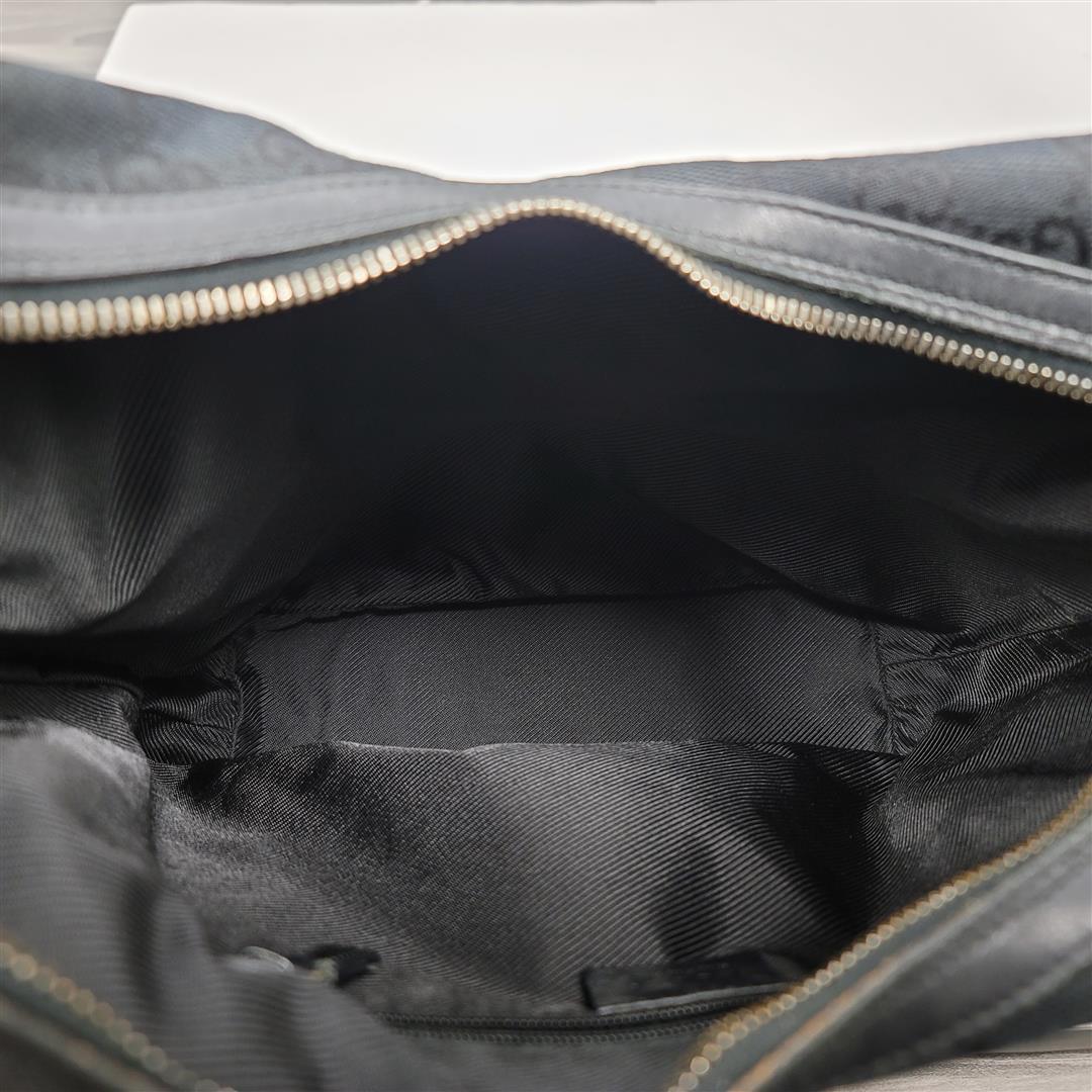 Gucci Black Canvas and Leather Shoulder Bag