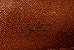 Louis Vuitton Brown Monogram Saint Cloud MM Cross body bag