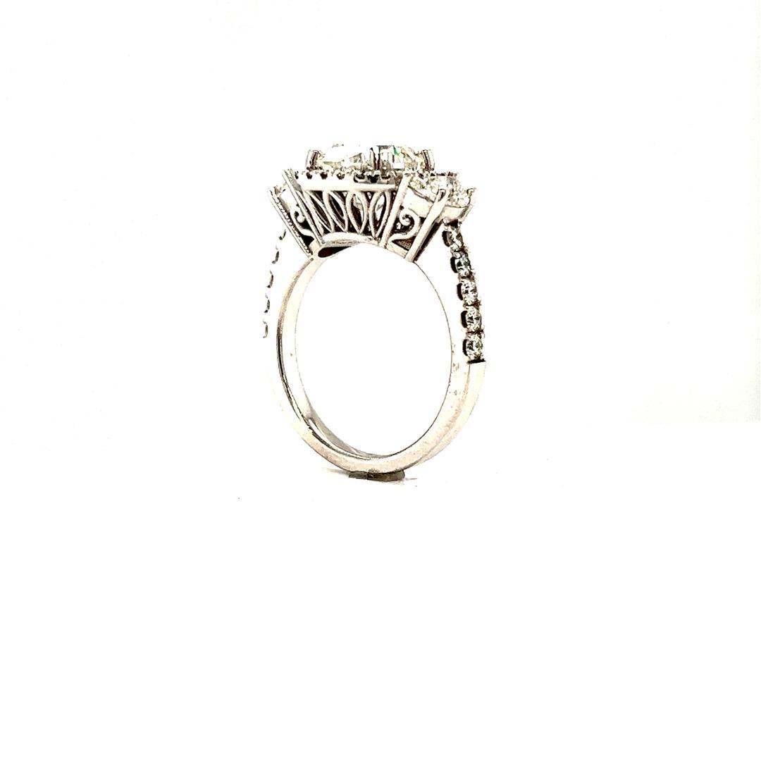 4.28 ctw Diamond Ring - 14T White Gold